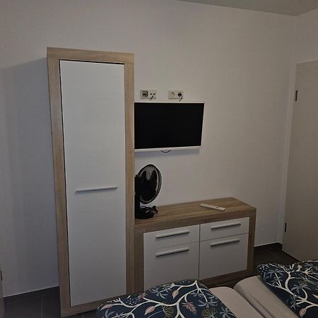 Fewo Louise Kinderbeuern Bagian luar foto